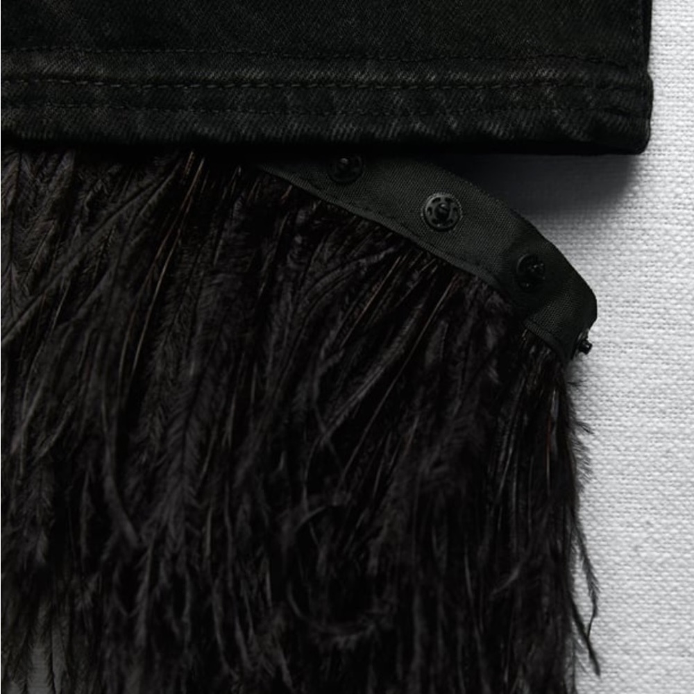 Zara HIGH RISE FEATHERED SLIM JEANS - Picture 4 of 5
